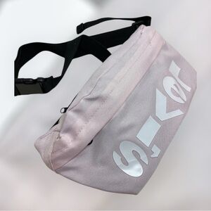LEVI'S One Size Fanny Pack Adjustable Waist Waisted Belt Bag Pale Pink